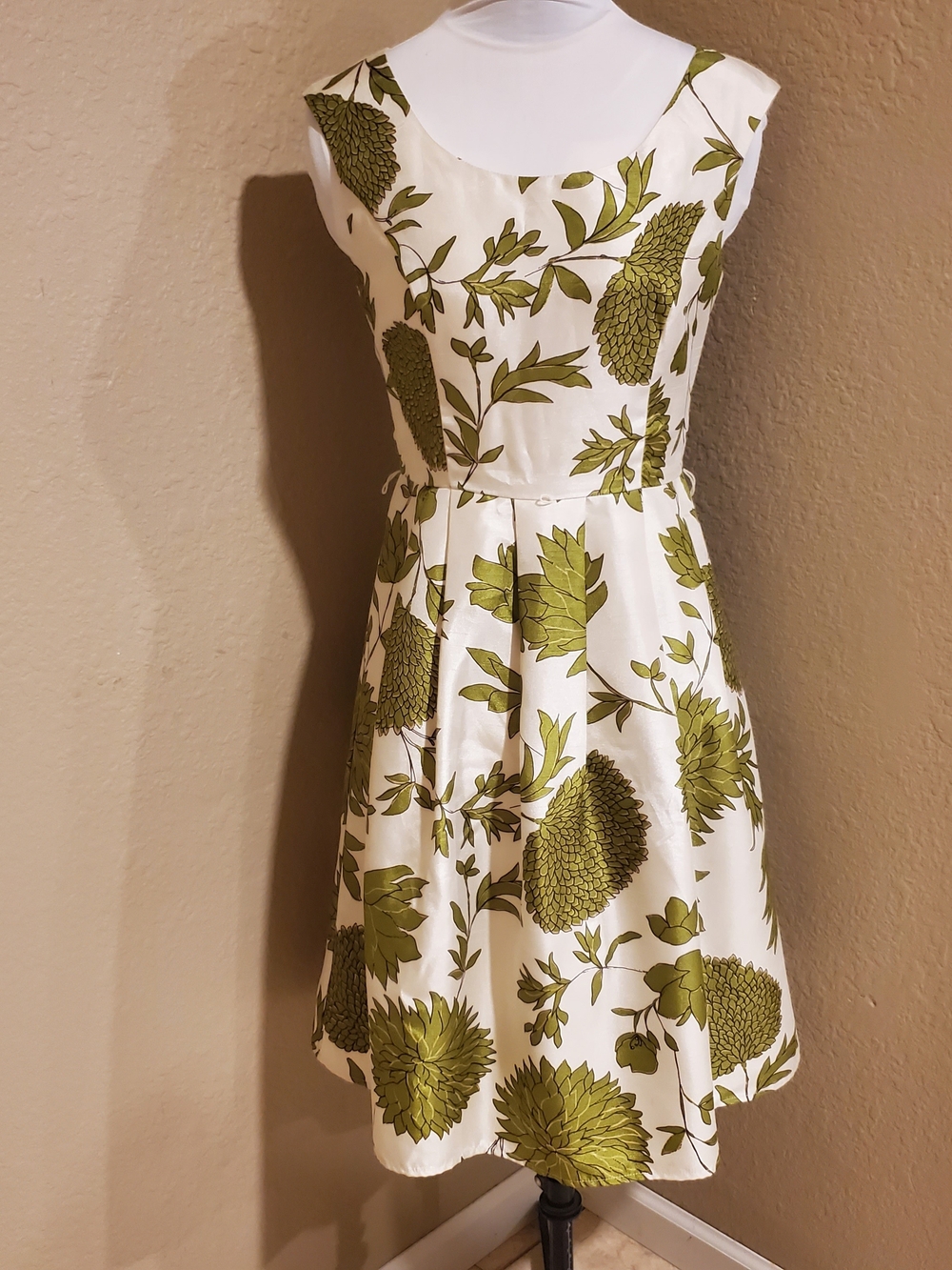 Jessica Howard White Dress with Olive Green Floral Print